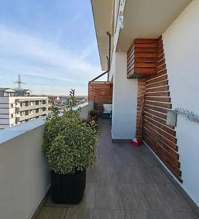 Luxury Private Parking Self Check-in54 Daire Craiova