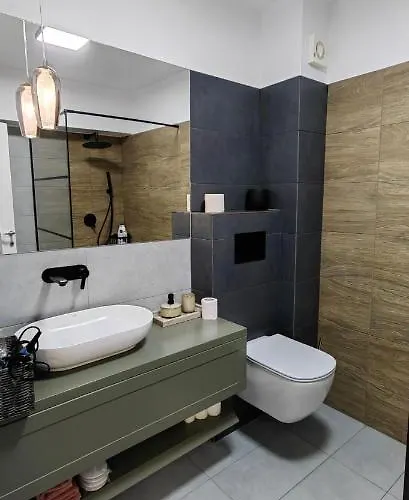 Luxury Private Parking Self Check-in54